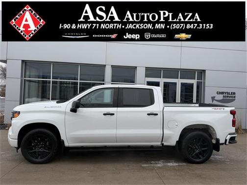 2022 Chevrolet Silverado 1500 Custom