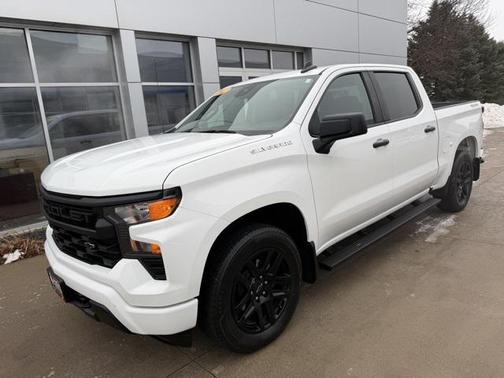 2022 Chevrolet Silverado 1500 Custom