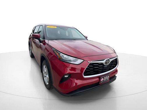 2020 Toyota Highlander LE