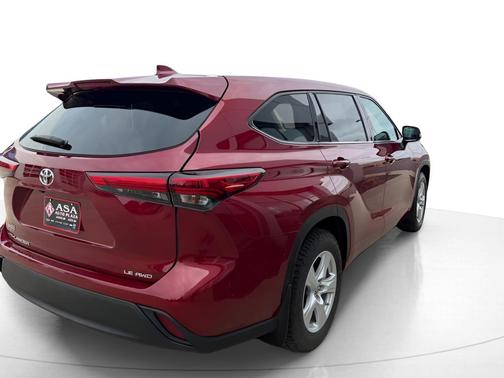 2020 Toyota Highlander LE