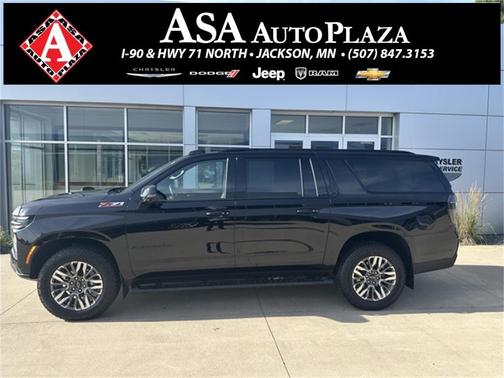 2025 Chevrolet Suburban 4WD Z71