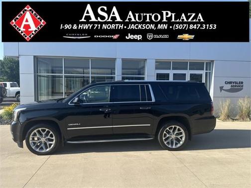 2017 GMC Yukon XL Denali
