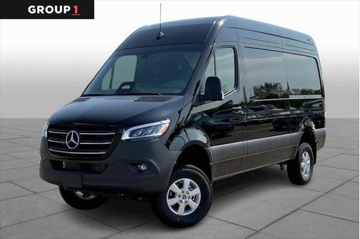 2025 Mercedes-Benz Sprinter 2500 Standard Roof