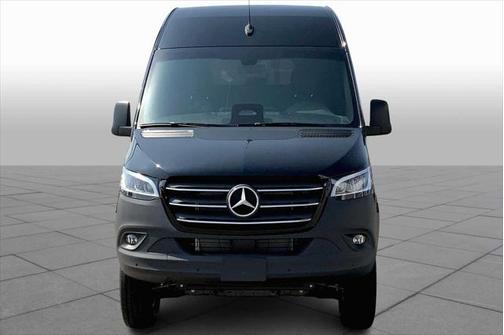 2025 Mercedes-Benz Sprinter 2500 Standard Roof