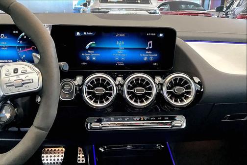 2022 Mercedes-Benz AMG GLA 35 4MATIC