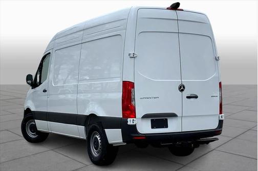 2025 Mercedes-Benz Sprinter 2500 Standard Roof
