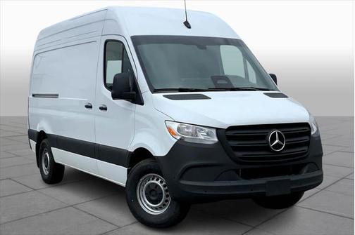 2025 Mercedes-Benz Sprinter 2500 Standard Roof