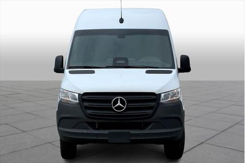 2025 Mercedes-Benz Sprinter 2500 Standard Roof