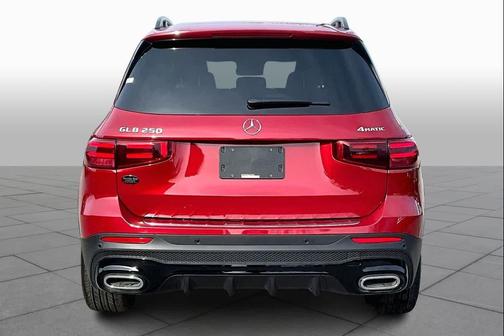 2025 Mercedes-Benz GLB 250 4MATIC