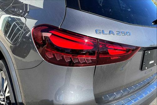 2026 Mercedes-Benz GLA 250 4MATIC