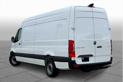 2025 Mercedes-Benz Sprinter 2500 High Roof