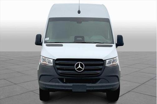 2025 Mercedes-Benz Sprinter 2500 Standard Roof