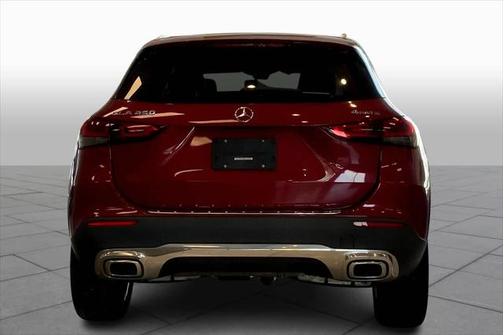 2021 Mercedes-Benz GLA 250 Base 4MATIC