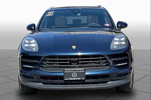Night Blue Metallic 2020 Porsche Macan Macan