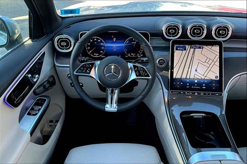 2025 Mercedes-Benz GLC 350e Base