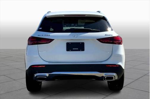 2025 Mercedes-Benz GLA 250 4MATIC