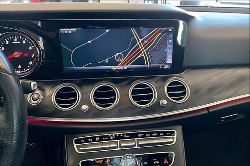 2018 Mercedes-Benz E-Class 4MATIC