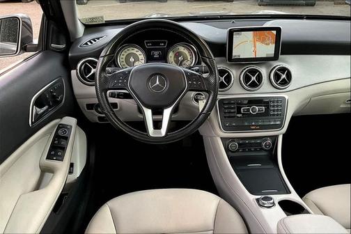 2015 Mercedes-Benz GLA-Class 4MATIC