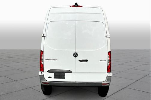 2021 Mercedes-Benz Sprinter 2500 Standard Roof