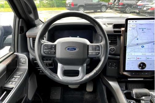 2023 Ford F-150 Lightning LARIAT
