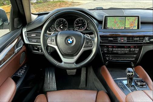 2015 BMW X6 xDrive50i
