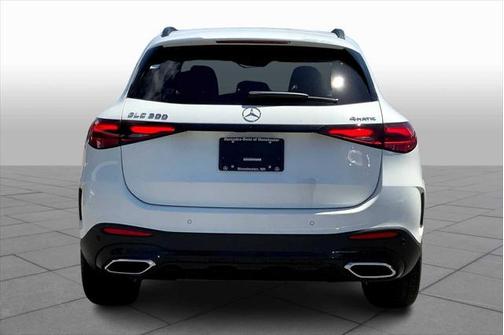 2025 Mercedes-Benz GLC 300 4MATIC