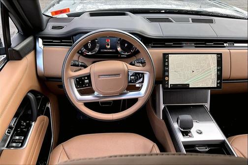 2025 Land Rover Range Rover P530 SE
