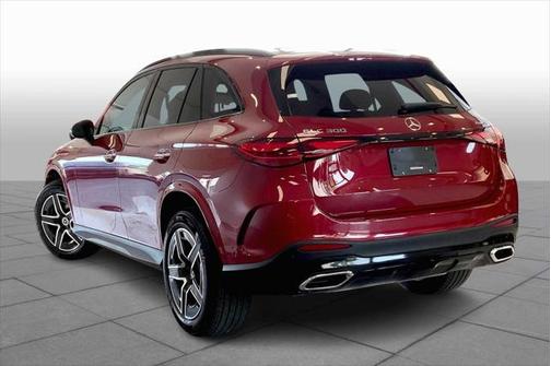 2025 Mercedes-Benz GLC 300 4MATIC