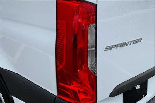 2025 Mercedes-Benz Sprinter 2500 Standard Roof