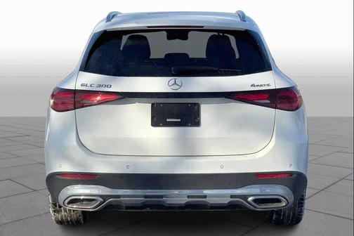 2025 Mercedes-Benz GLC 300 4MATIC