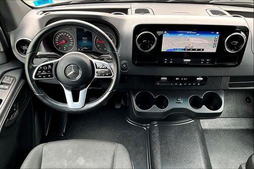 2023 Mercedes-Benz Sprinter 2500 Standard Roof