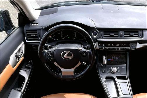 2015 Lexus CT 200h Hybrid