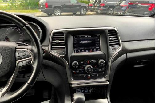 2018 Jeep Grand Cherokee Laredo E