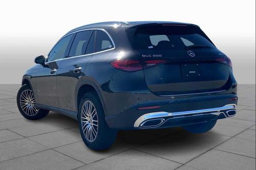 2026 Mercedes-Benz GLC 300 4MATIC