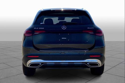 2026 Mercedes-Benz GLC 300 4MATIC