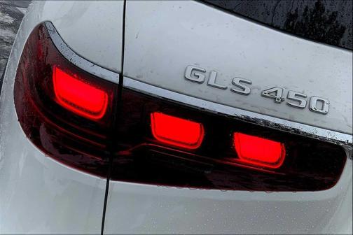 2025 Mercedes-Benz GLS 450 4MATIC
