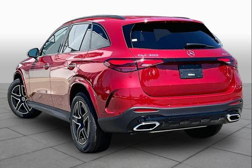MANUFAKTUR Patagonia Red Metallic 2026 Mercedes-Benz GLC 300 4MATIC