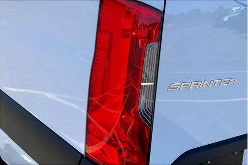 2025 Mercedes-Benz Sprinter 2500 High Roof