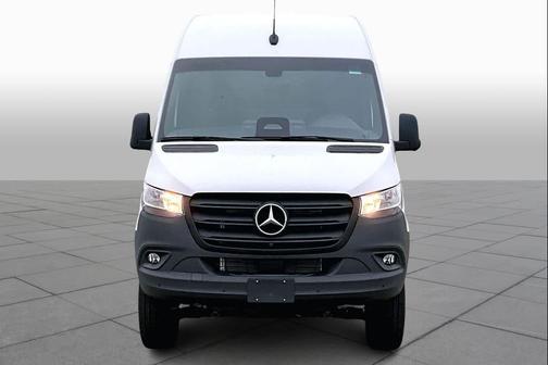 2026 Mercedes-Benz Sprinter 2500 Standard Roof