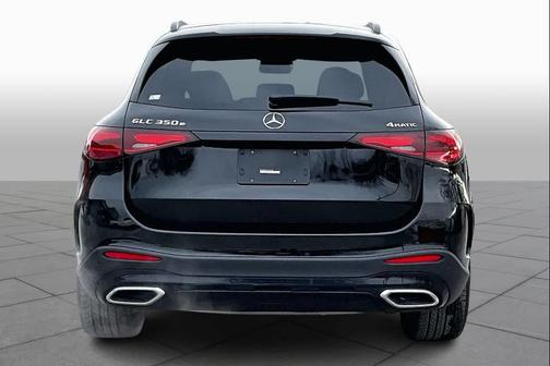 2026 Mercedes-Benz GLC 350e Base