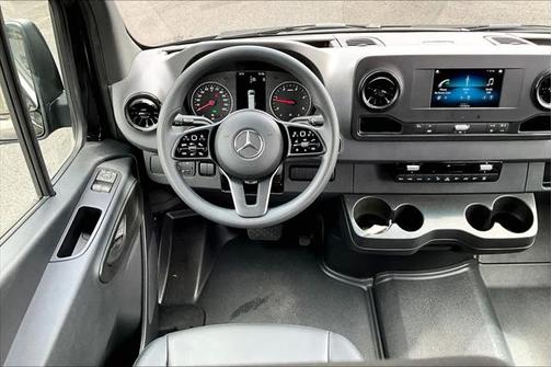 2023 Mercedes-Benz Sprinter 2500 Standard Roof