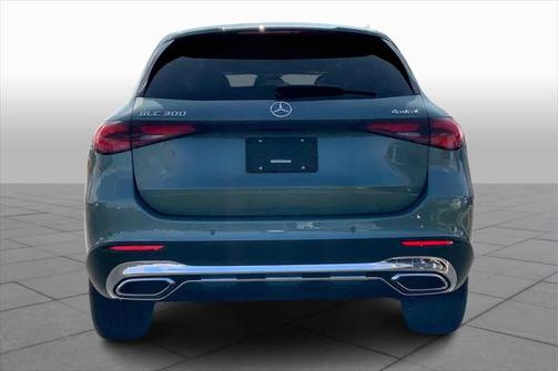 2025 Mercedes-Benz GLC 300 4MATIC