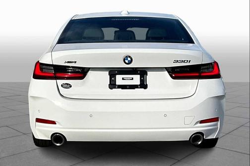2023 BMW 330 xDrive