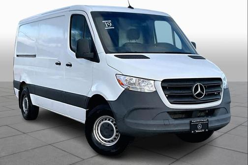 2019 Mercedes-Benz Sprinter 2500 Standard Roof