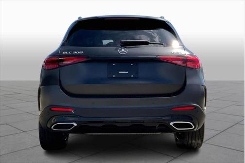 2025 Mercedes-Benz GLC 300 4MATIC