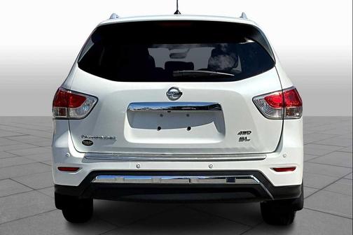 2015 Nissan Pathfinder SL