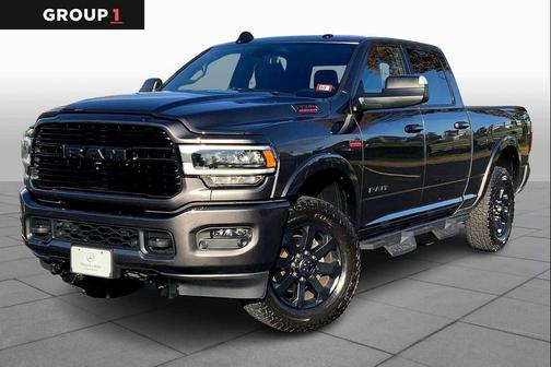 2022 RAM 2500 Laramie Crew Cab 4x4 6'4' Box