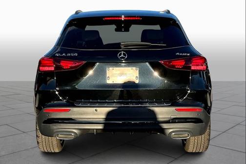 2025 Mercedes-Benz GLA 250 4MATIC