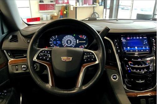 2020 Cadillac Escalade Luxury