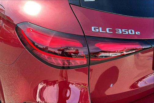 2026 Mercedes-Benz GLC 350e Base